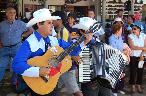 Fiesta folklrica-religiosa, en Sotaqu - Ovalle