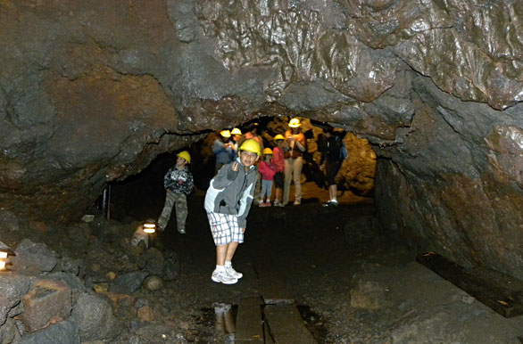 Cuevas volcnicas del Villarrica - Pucn