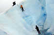 Escalada en hielo el el glaciar Grey - Photo: Marcelo Sola