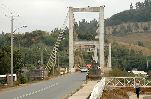 Puente colgante Pte. Eduardo F. Montalva - Temuco