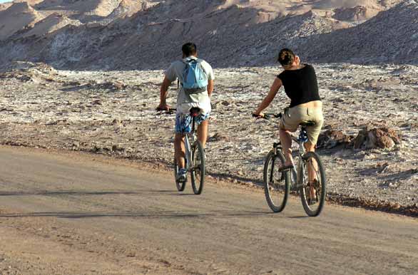 Bicicletas en el Valle - San Pedro de Atacama
