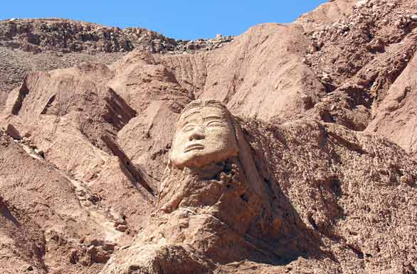 Escultura en Pukara - San Pedro de Atacama