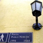 Tributo callejero a Neruda