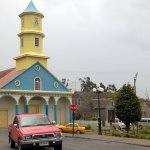 Iglesia en el pueblo de Chonchi