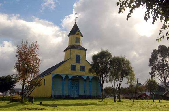 Llau-Llao, iglesia de Chilo - Castro