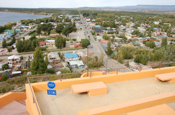 Vista desde el mirador - Chile Chico / Lago G. Carrera