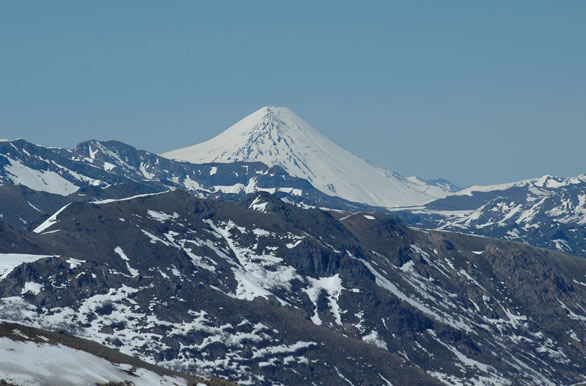 Vista del volcán Antuco - Chillán