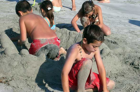 Juegos en Playa Totoralillo - Coquimbo