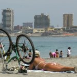 Con la bici a la playa