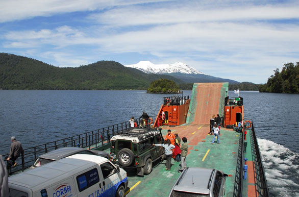 Navegando la Cordillera de los Andes - Panguipulli