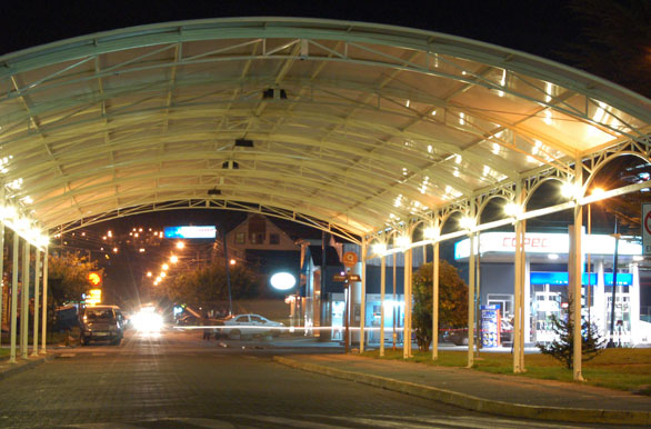 Santa Rosa , calle techada - Puerto Varas