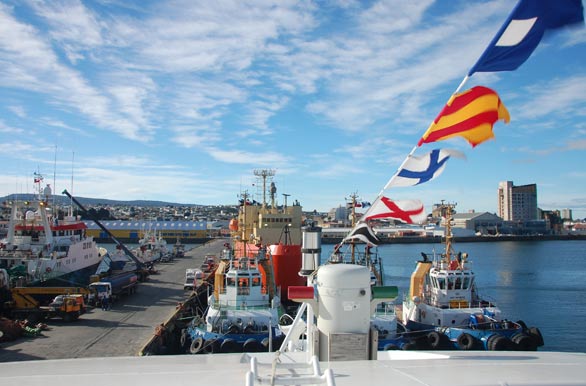 Zarpando el crucero - Punta Arenas