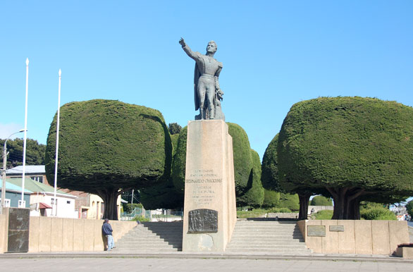 Homenaje al Héroe Independentista Chileno - Punta Arenas