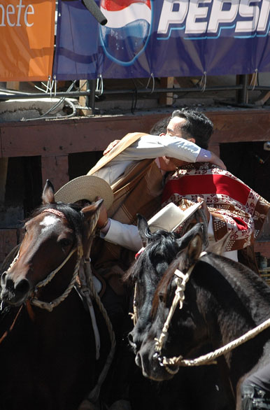 El abrazo de la collera - Rancagua
