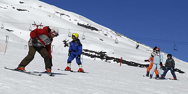 Escuela de Esquí en Ski Pucón