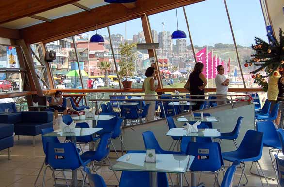 Restaurante en el muelle - Via del Mar